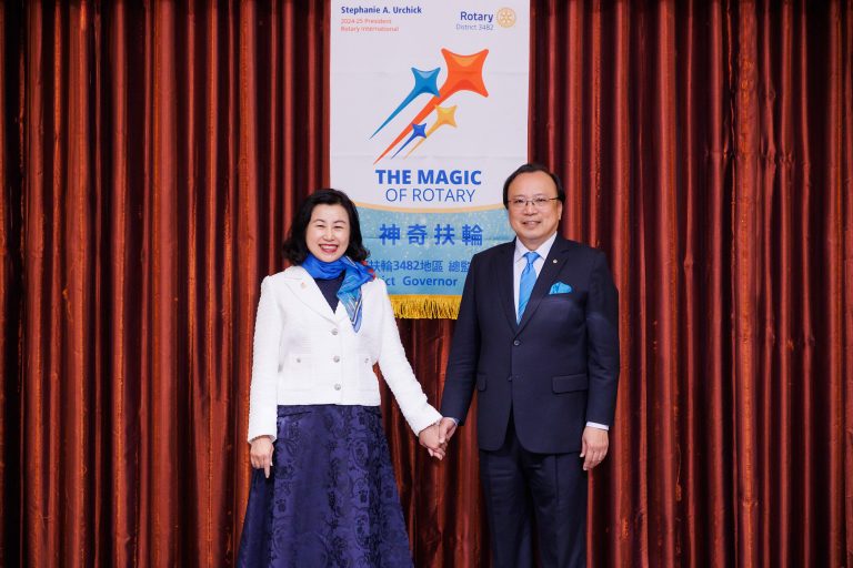 3482地區2024-25年度PETS總監&社長合照-神奇扶輪